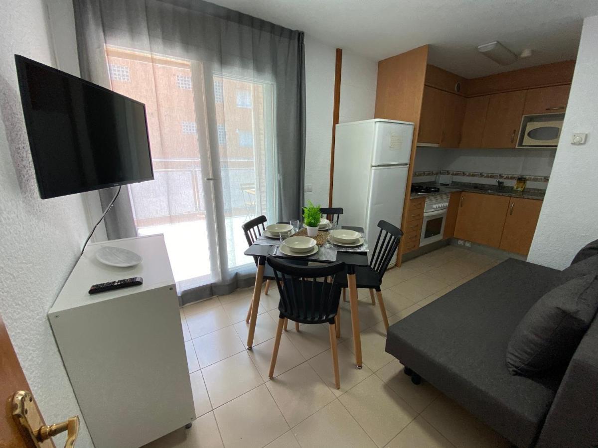Apartamentos Ar Isern Бланес Экстерьер фото