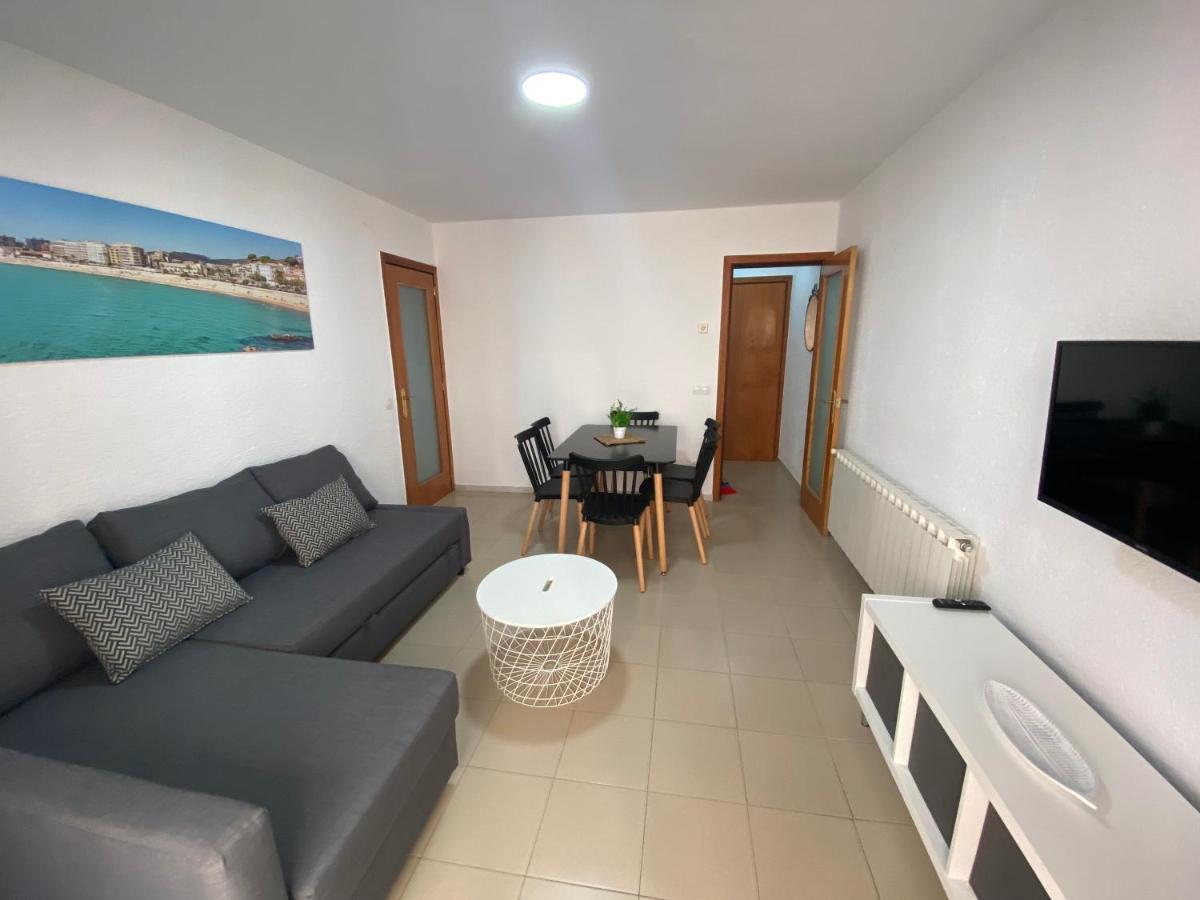 Apartamentos Ar Isern Бланес Экстерьер фото