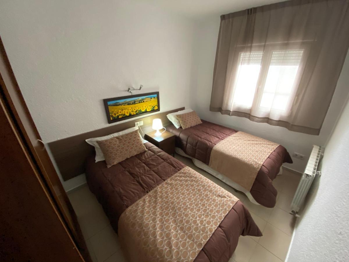 Apartamentos Ar Isern Бланес Экстерьер фото