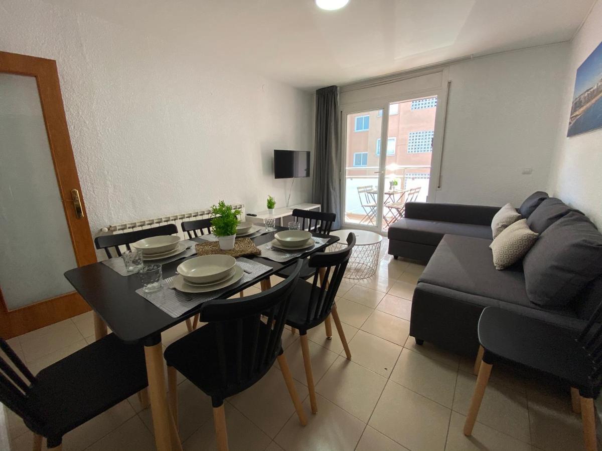 Apartamentos Ar Isern Бланес Экстерьер фото