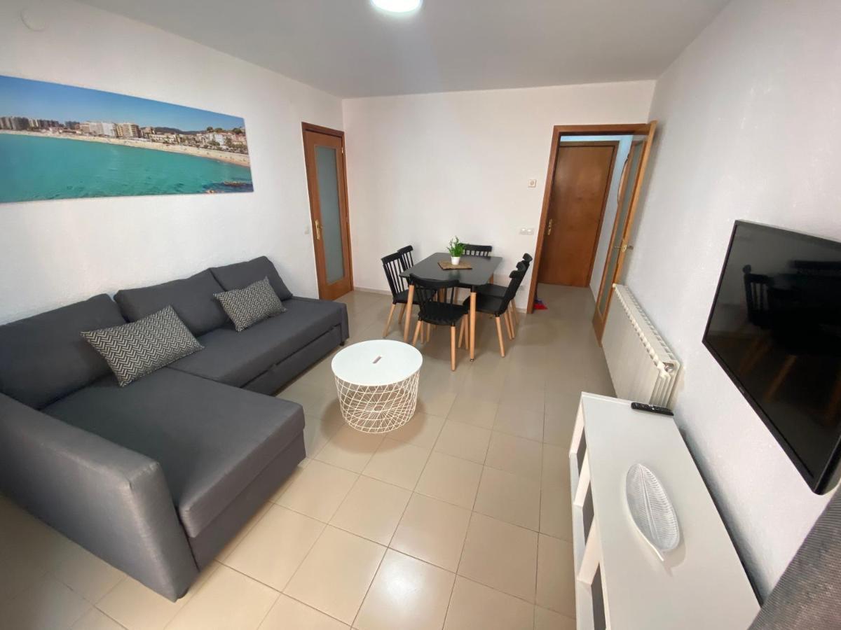 Apartamentos Ar Isern Бланес Экстерьер фото