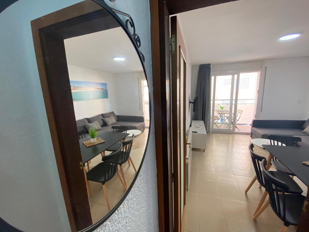 Apartamentos Ar Isern Бланес Экстерьер фото
